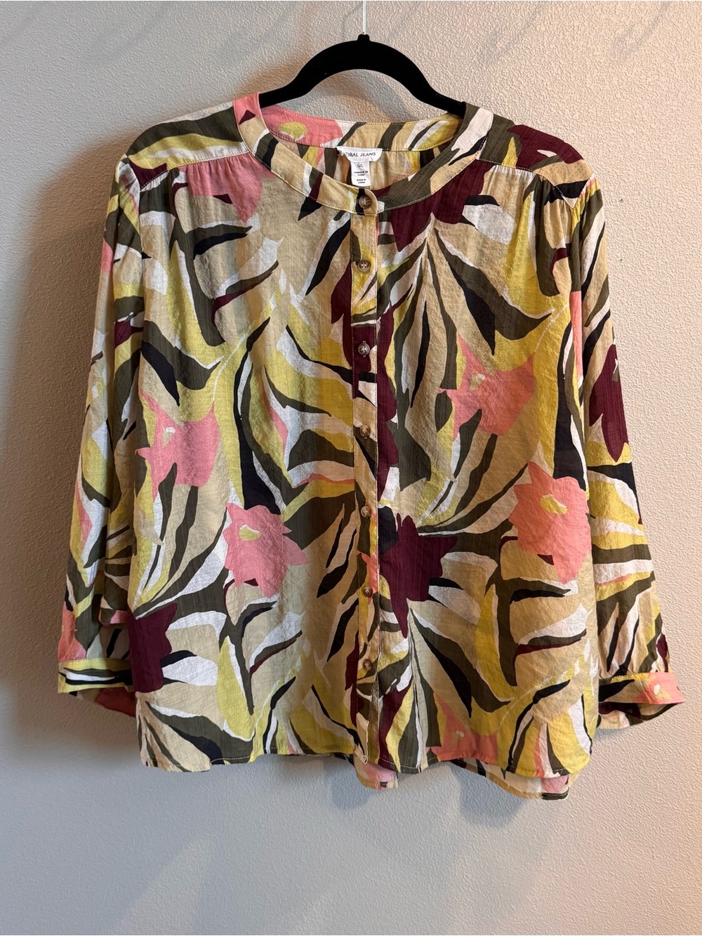 Tribal Jeans Tropical Floral Button Down Blouse